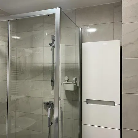 Ferienwohnung Oaza Mirijevo Belgrad Exterior foto